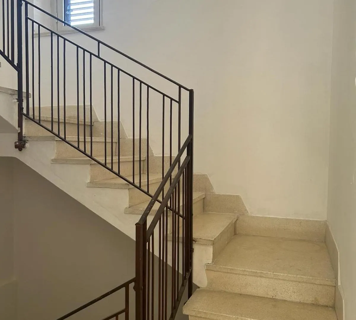 La Gorgone City Center Apartments Casteldaccia 0*,